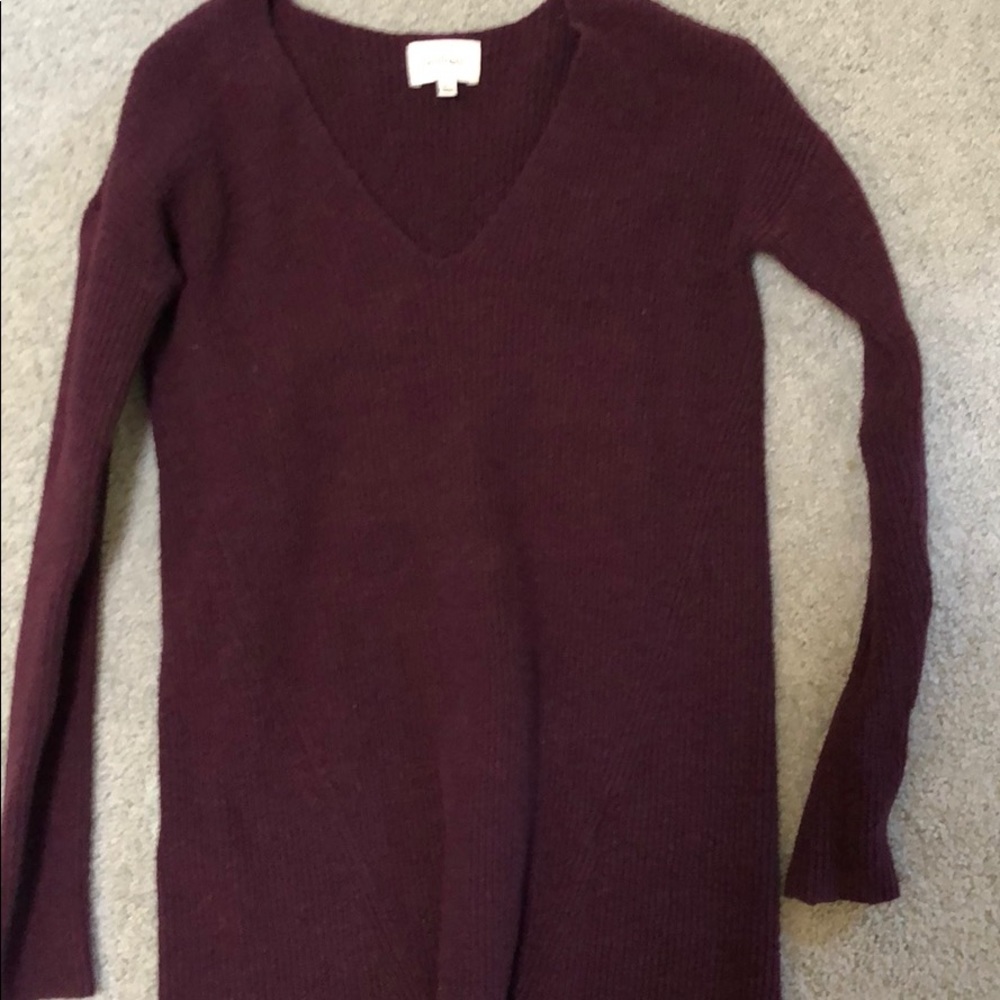 Wilfred | V-Neck Sweater